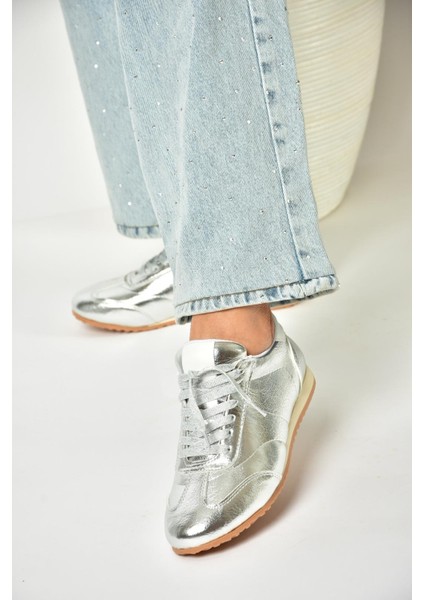 U820730409 Gümüş Spor Ayakkabı Sneakers fiyatları