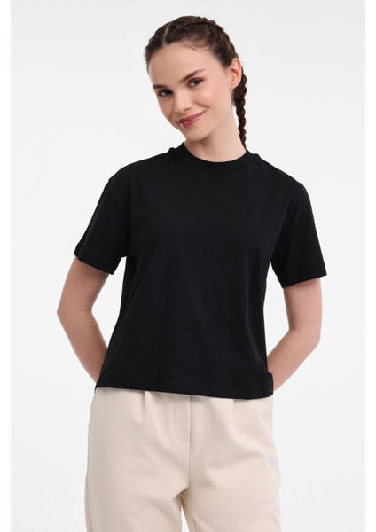 Wl Unı 11KT70 5fx Siyah Kadın Kısa Kol T-Shirt