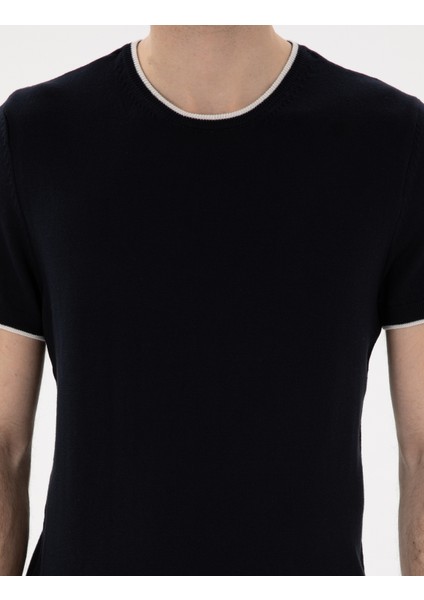 Erkek Lacivert Slim Fit Bisiklet Yaka Triko Tişört 50307401-VR033