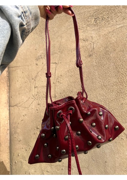 Zeys Zımba Detaylı Bordo Çanta fırsatları