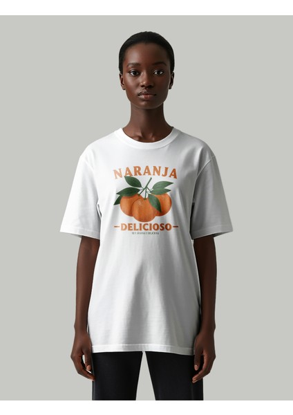 Beyaz Renk Kadın Oversize T-Shirt modelleri