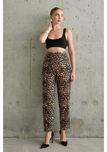 Leopar Desenli Kumaş Pantolon