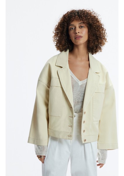 Kırlangıç Yaka Denim Ceket