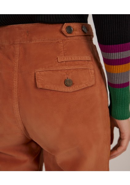 Brit Detaylı Cigarette Fit Denim Pantolon