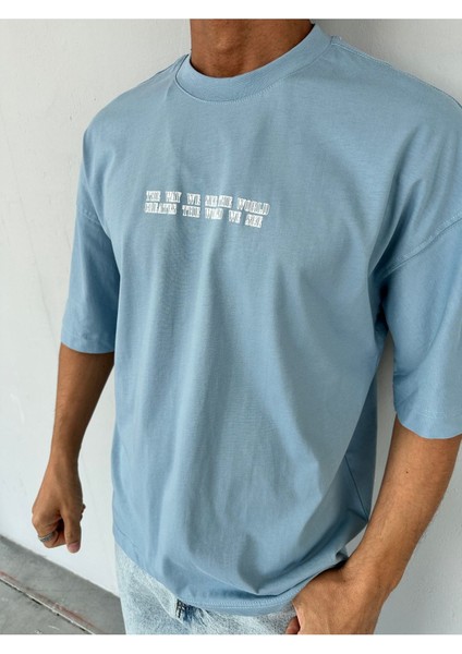 See The World Mavi Oversize T-Shirt