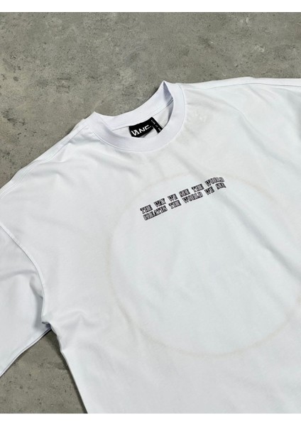 See The World Beyaz Oversize T-Shirt modelleri
