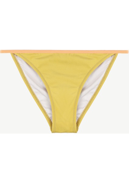 Üçgen Bikini Altı modelleri