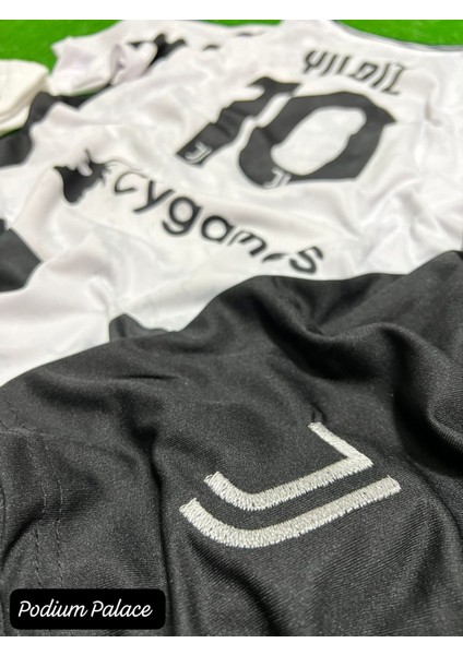 Kenan Yıldız Juventus Futbol Formasıçorap Bileklik Hediye
