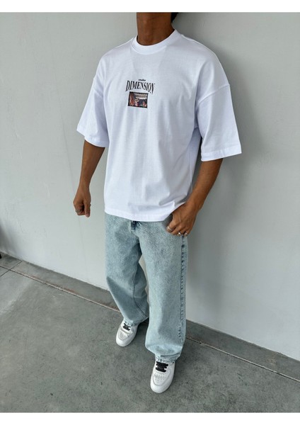 Dimension Baskılı Beyaz Oversize T-Shirt