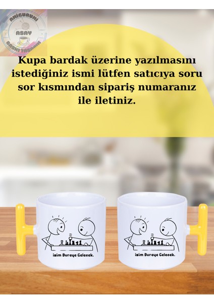 Satranç Oynayan Çöp Adamlar Kişiye Özel T Kulplu Bardak
