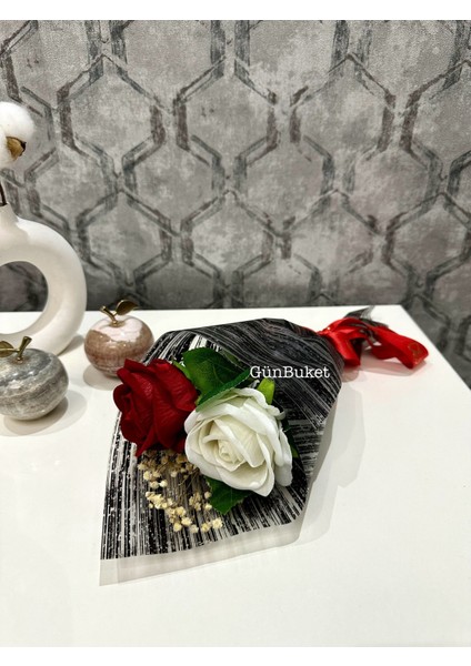 Kırmızı Beyaz Kadife Tek Gül Çiçek Buketi|sevgiliye Hediye|8 Mart Hediye|solmayan Çiçek