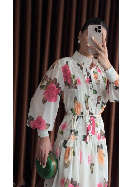 Gül Desenli Astarlı Şifon Elbise fırsatları