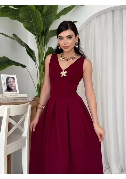 Ate Yıldız Detaylı Elbise