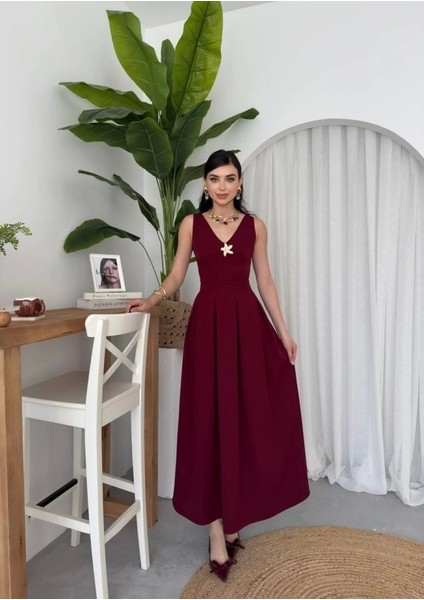Ate Yıldız Detaylı Elbise