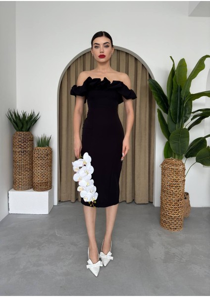 Volanlı Madonna Yaka Kalem Kadın Elbise modelleri