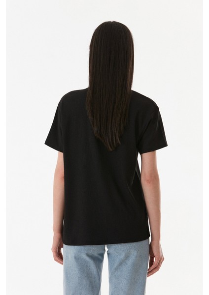 Basic Bürümcük Kumaş Tişört fırsatları