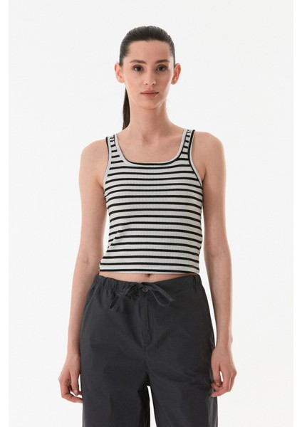 Çizgili U Yaka Body