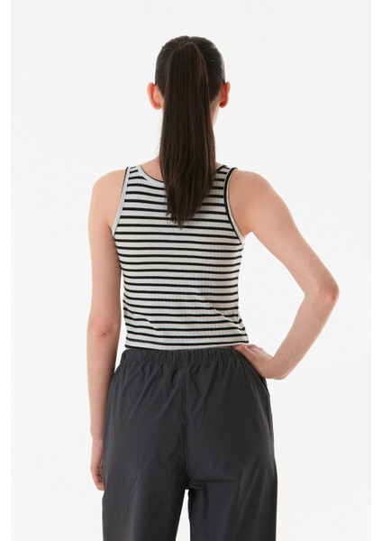 Çizgili U Yaka Body indirimleri