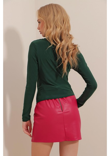 Dik Yaka Büzgülü Uzun Kollu Bluz fırsatları