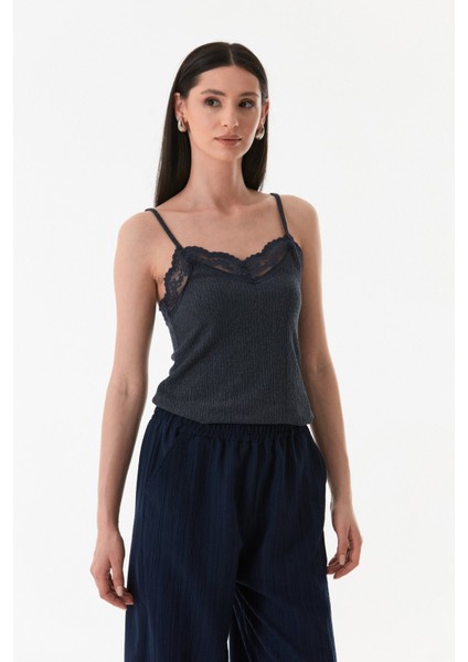 Bürümcük Kumaş Dantelli Askılı Body