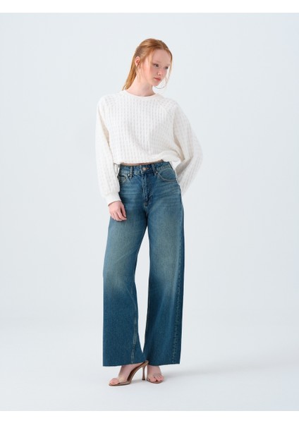 Regular Fit Kadın Sweatshirt fiyatları