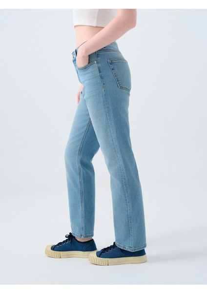 Comfort Straight Comfort Fit Kadın Pantolon modelleri