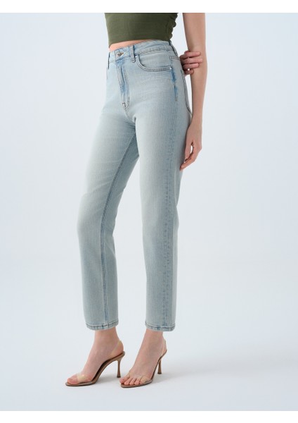 Comfort Straight Comfort Fit Kadın Pantolon modelleri