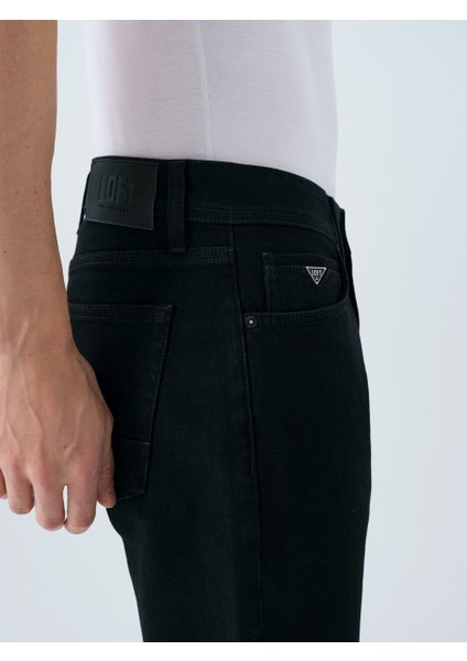 Slim Fit Erkek Şort
