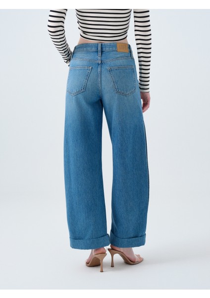 Bella Regular Fit Kadın Pantolon fırsatları