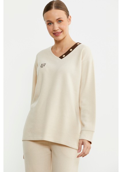 Yumuşak Dokulu V Yaka Pijama Takım - Bej modelleri