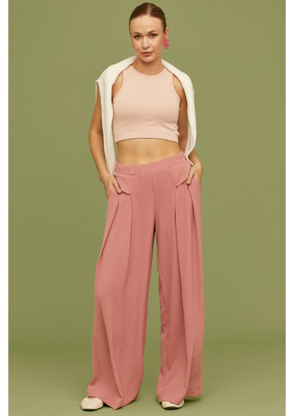 Volanlı Bol Kesim Krep Pantolon - Pembe