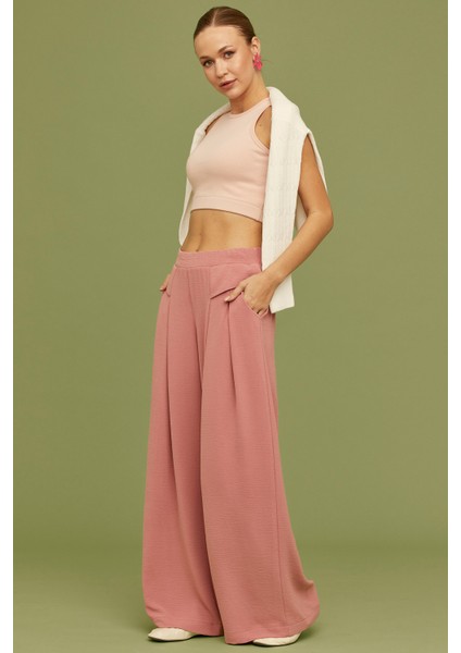 Volanlı Bol Kesim Krep Pantolon - Pembe modelleri