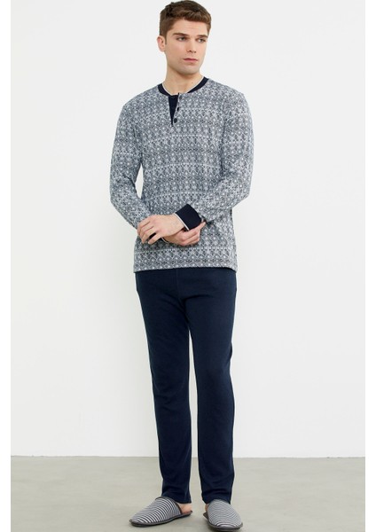 Desen Kombinli Örme Yaka Pijama Takım - Lacivert fiyatları
