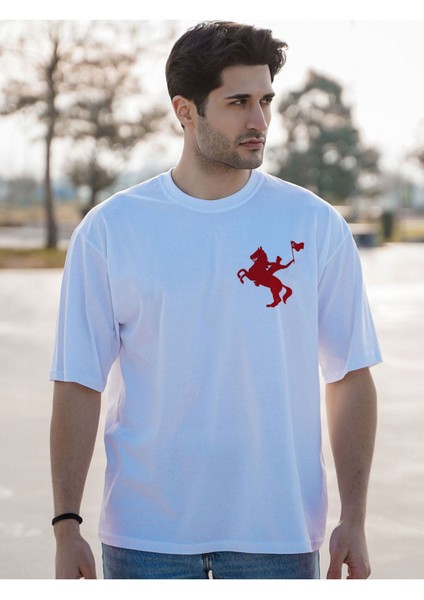 Atatürk Atıyla Oversize Beyaz Yarım Kollu Bisiklet Yaka Pamuk T-Shirt modelleri