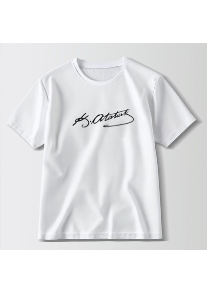 Mustafa Kemal Atatürk Imza Göğüs Baskılı Oversize Yarım Kollu Pamuk T-Shirt