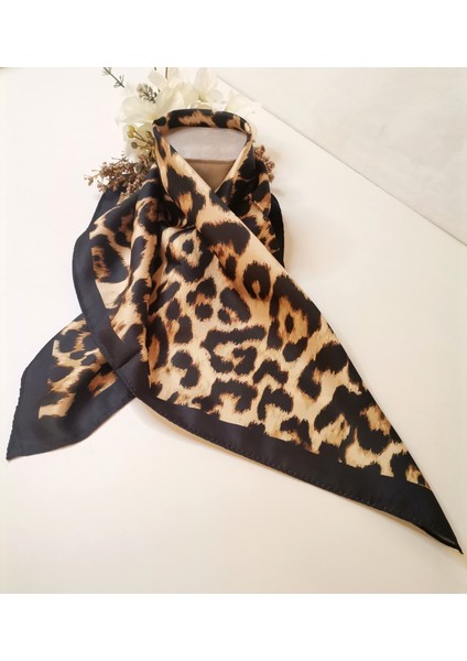 Siyah Leopar Fular