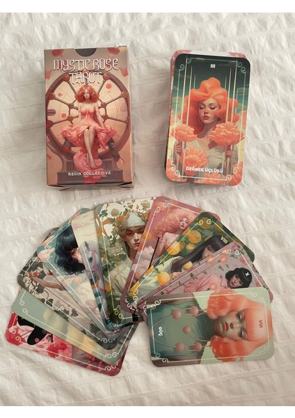 Mystic Rose Tarot Destesi ve Başlangıç Tarot Kitabı