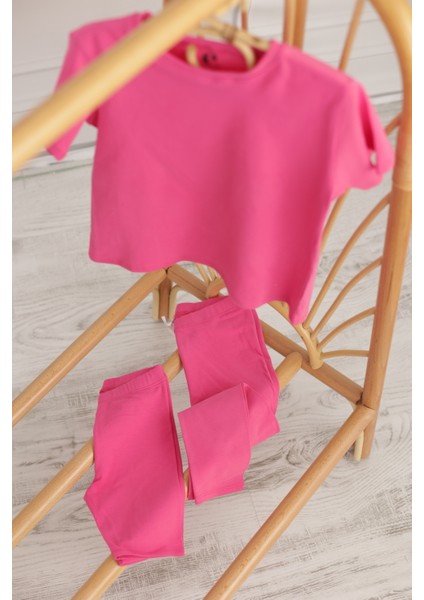 Alt Üst Pamuklu Çocuk Takım (Tişört-Uzun Tayt) fırsatları