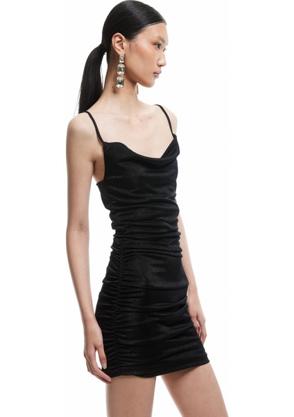 Drapeli Sırt Detaylı Simli Ip Askılı Bodycon Mini Abiye Elbise