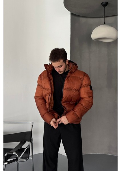 Erkek Kapüşonlu Fermuarlı Cepli Kışlık Şişme Kısa Mont modelleri