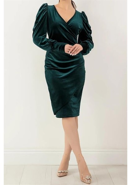 Dipmoda Kadın Kruvaze Yaka Büzgülü Kadife Elbise KKLF68 - Zümrüt modelleri