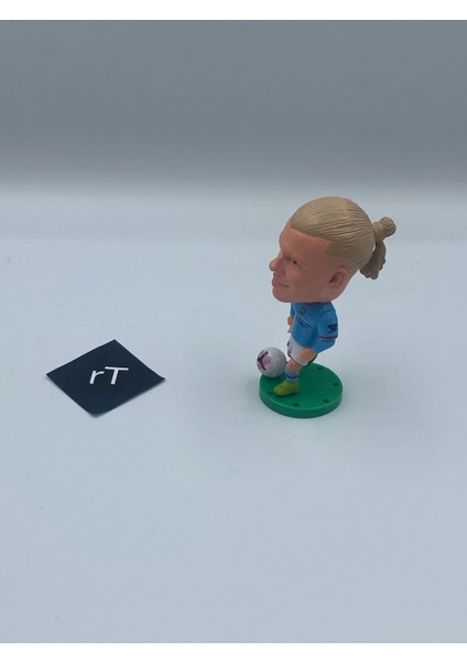 Futbol Yıldız Figürü Pvc Koleksiyon Modeli 6.5cm Mini Futbol Oyuncu Heykelcik Oyuncaklar Hediyelik Eşya Hayranları Için (Erling Haaland)