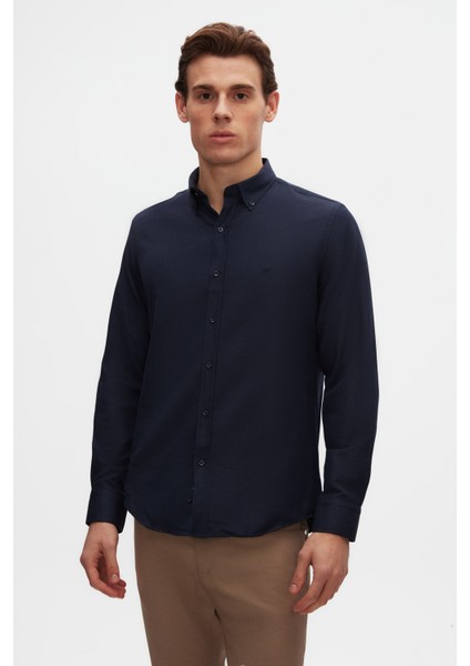 Slim Fit Lacivert Oxford Düğmeli Yaka Kolay Ütülenebilir Nakış Detaylı Pamuklu Gömlek 4HC02ORT03265