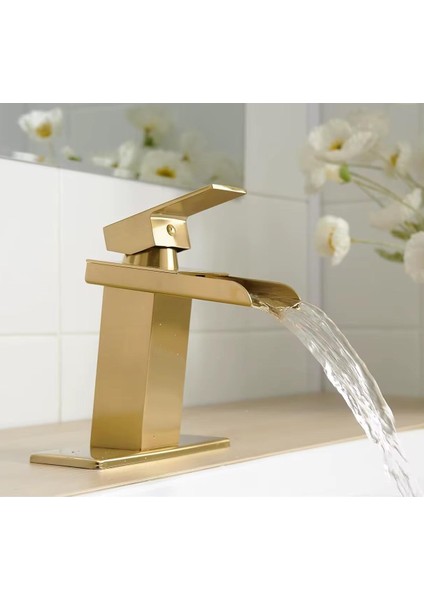 Mat Gold Kare Lavabo Bataryası Yeni Şelale Model Yüksek Kalite Altın Lavabo Musluğu Çift Girişli Armatür fiyatları