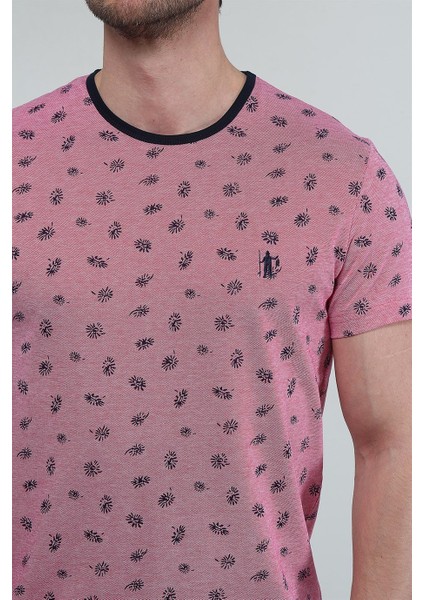 Rose - Pembe Desenli T-Shirt fırsatları