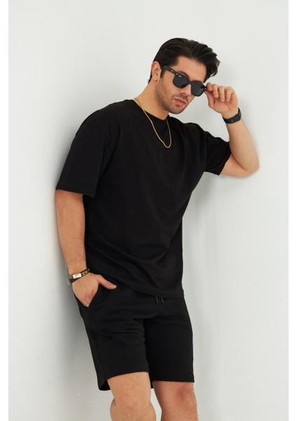 Erkek Pamuklu Basic Oversize Bisiklet Yaka Kısa Kollu Tişört modelleri