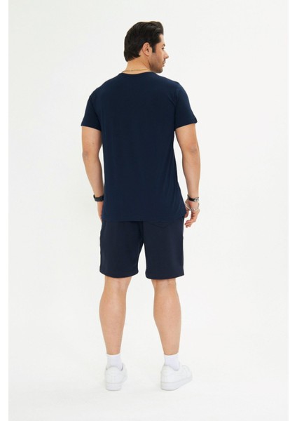 Erkek Pamuklu Basic Oversize Bisiklet Yaka Kısa Kollu Tişört fiyatları