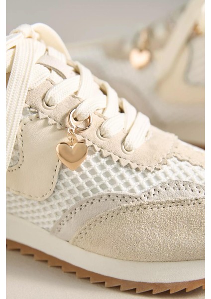 Çiçek ve Inci Detaylı Charm Ayakkabı Süsü modelleri