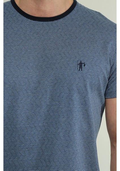 Navy Stripes - Mavi Cizgili T-Shirt fırsatları