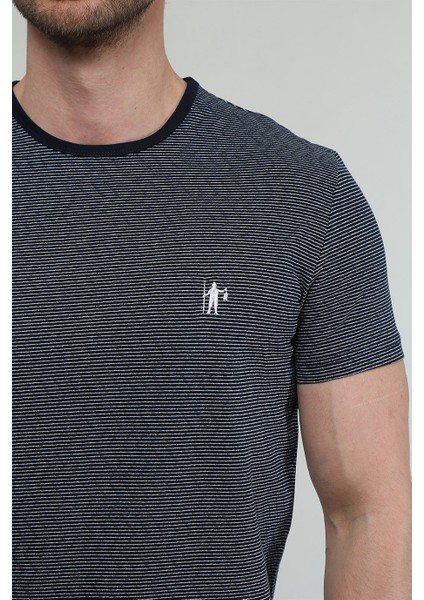 Indigo Stripes - Lacivert Cizgili T-Shirt fırsatları